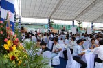 Sắc vàng lung linh cùng áo phủ ghế