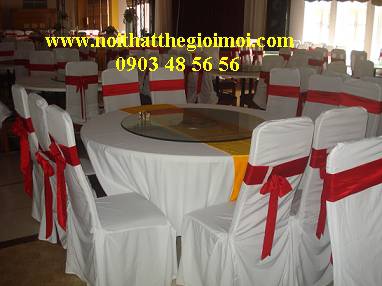 Khăn trải bàn tròn đẹp  1