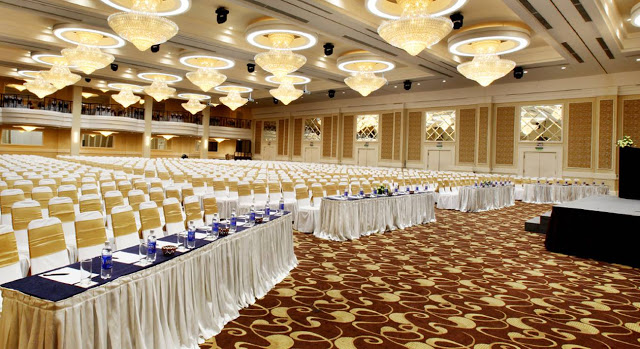 Mẫu áo phủ ghế hội thảo đẹp nhất 2019