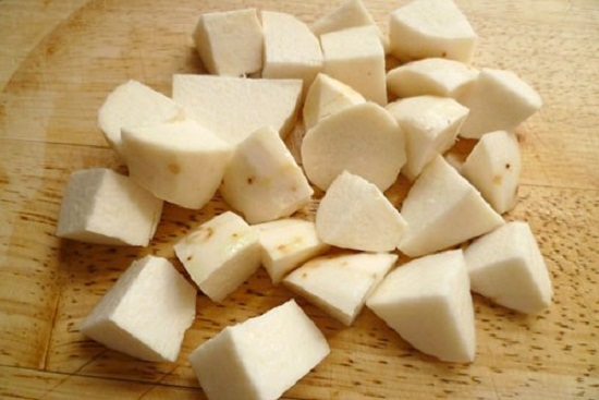 Váy ghế tiệc cưới
