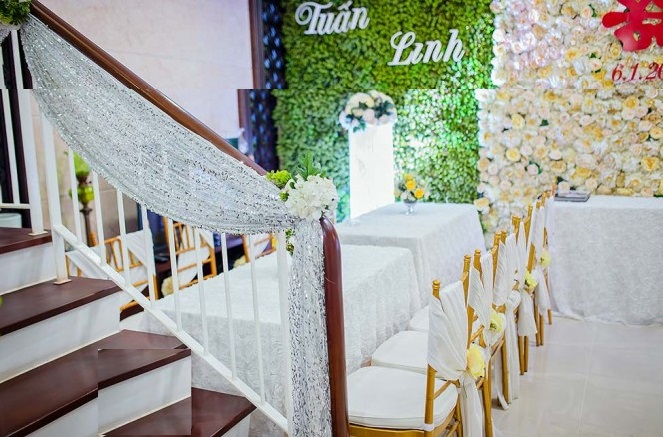 Địa chỉ may áo ghế nhà hàng tiệc cưới giá rẻ